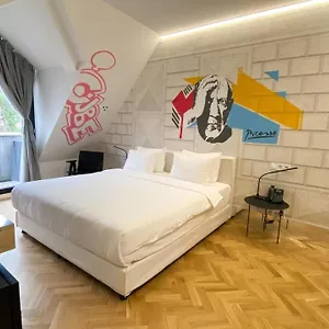 Otel Platforma Design, Tiflis