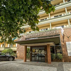 Mamaison Andrassy Otel